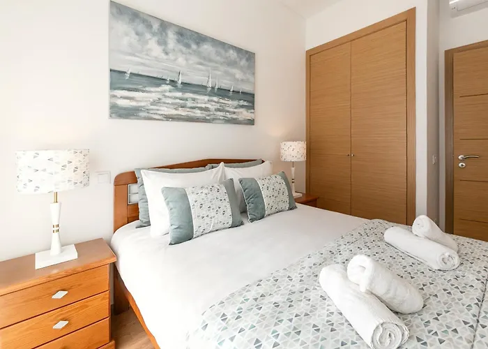 Casa Brilhante - Sunny Delight Apartmán *